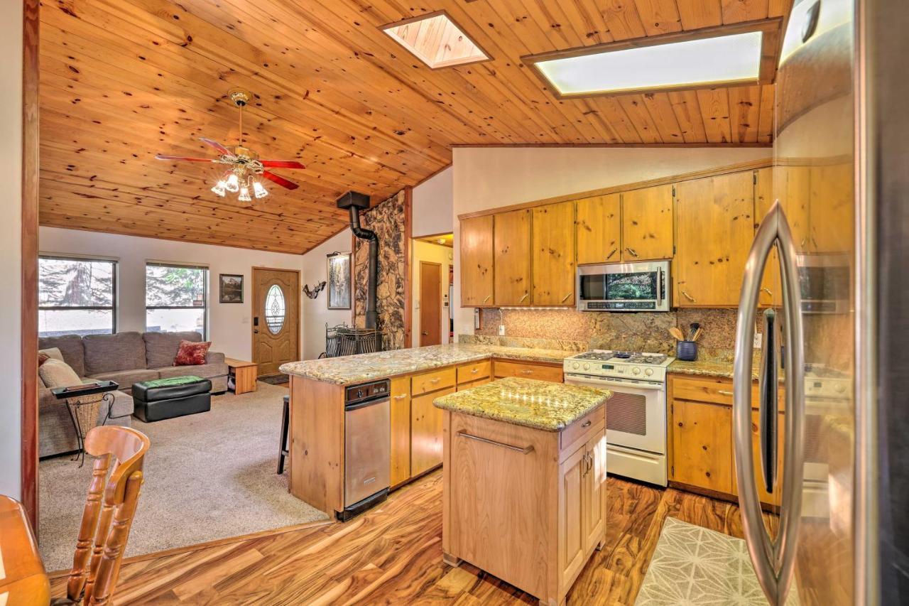 Quiet With Deck And Forest Views! Twain Harte
